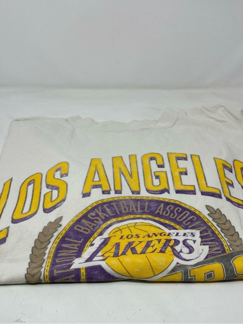 Los Angeles Lakers Vintage Abercrombie & Fitch Graphic Crewneck shirt